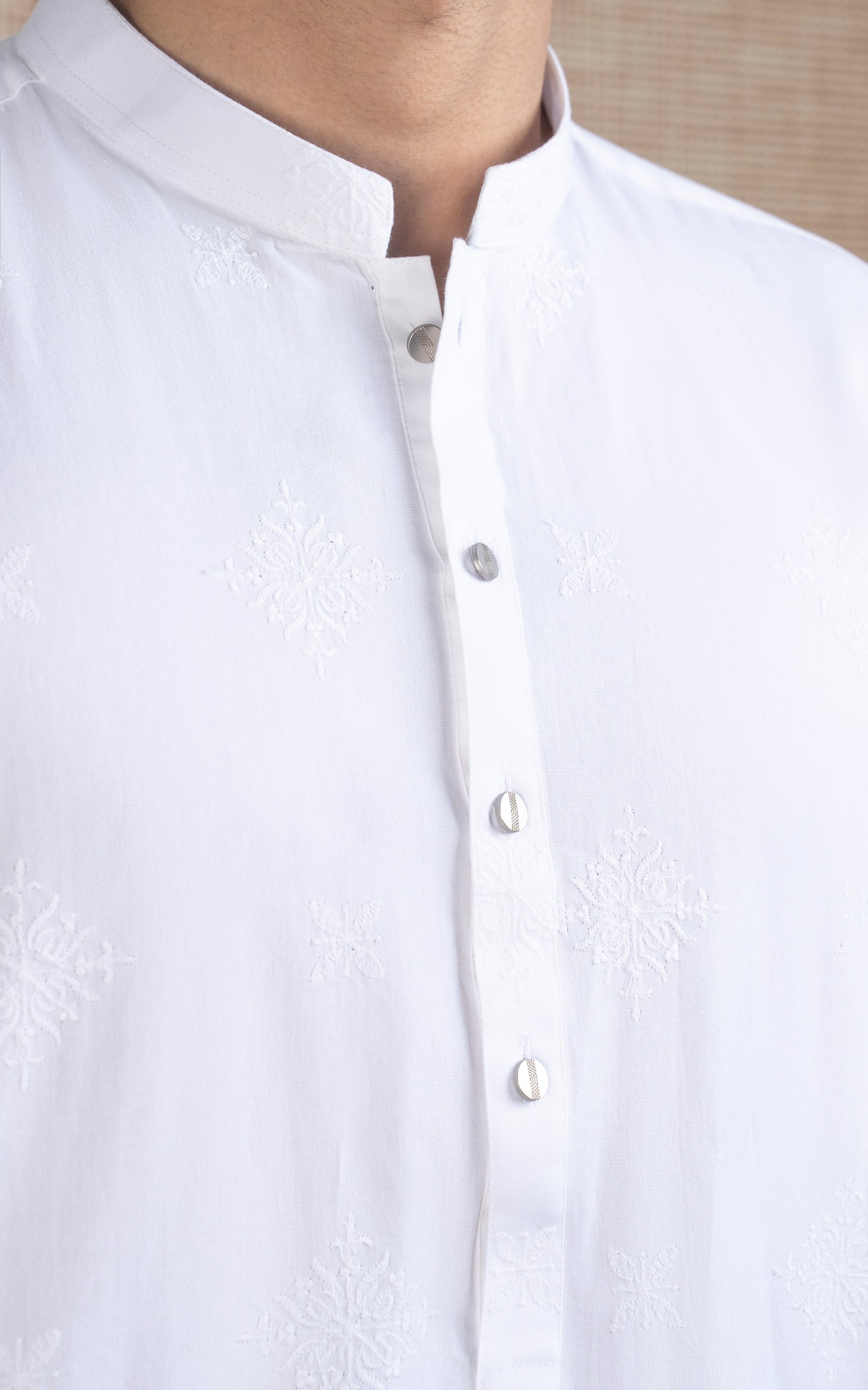 SPRAY EMBROIDERED KURTA- SIGNATURE COLLECTION WHITE
